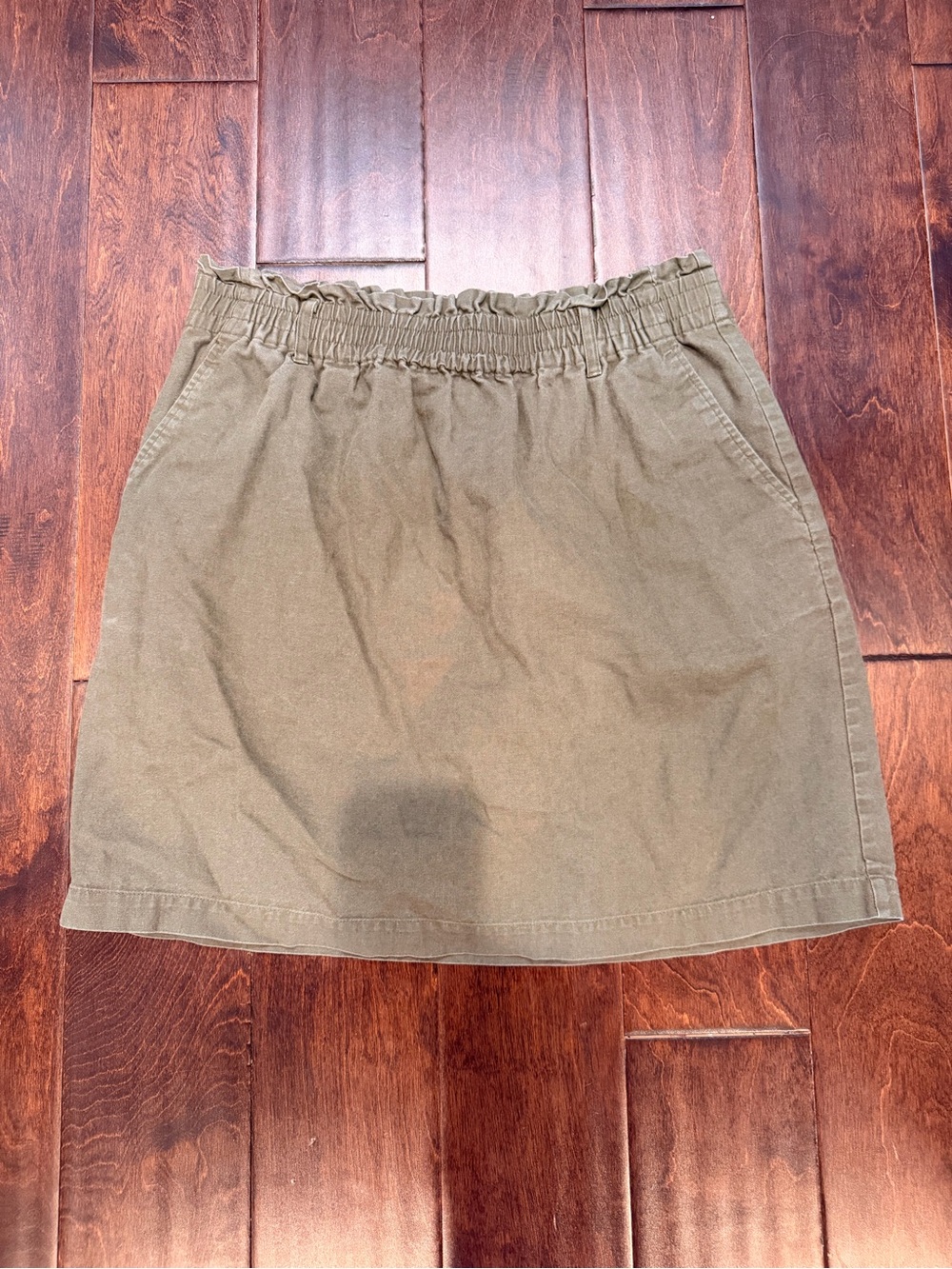 Olive Mini Skirt with Elastic Waist Pockets